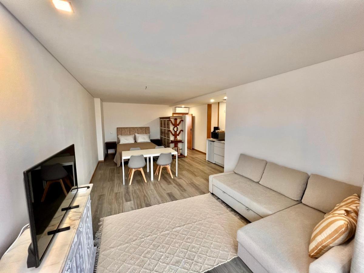 Charming Studio Apartment In Póvoa de Varzim Buitenkant foto